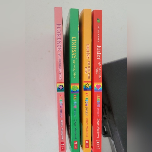 15 EUC Rainbow Magic Reading Books - Picture 11 of 14
